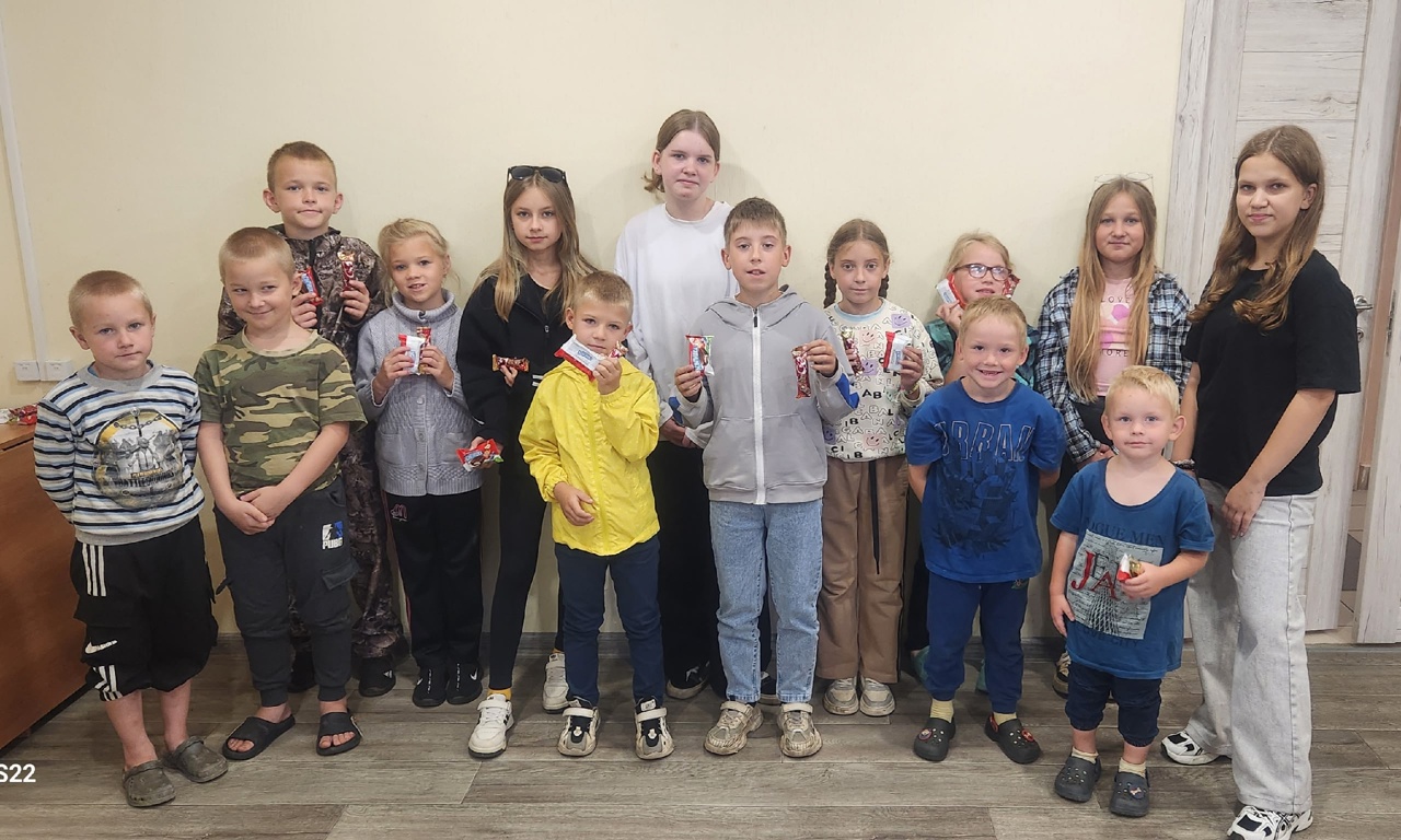 Угадай песню по эмодзи (смайлики)